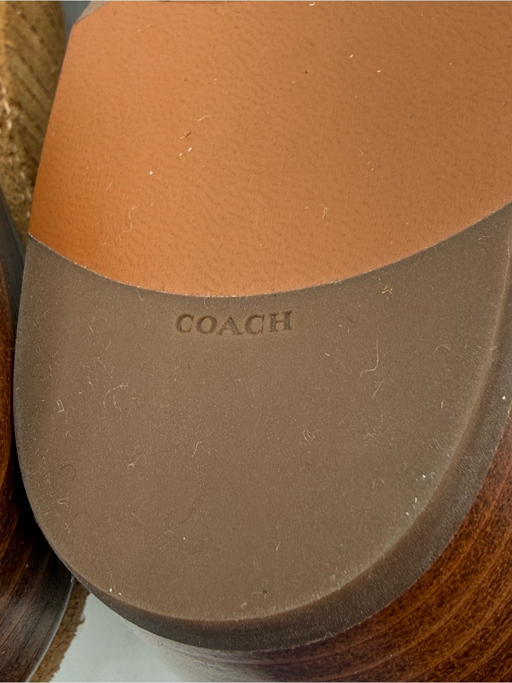 Coach Devin Ankle Boots Tan Suede Chelsea Low Heel Booties Women’s Size 8B - Picture 5 of 16